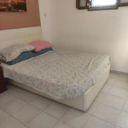 Homestay Ariaviva Naples